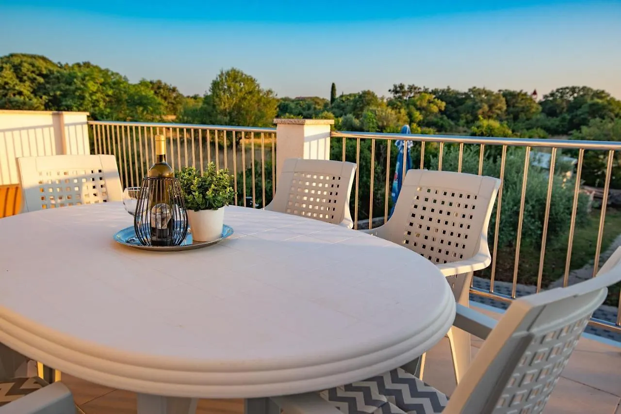 Holiday House Slavica With Pool Debeljak