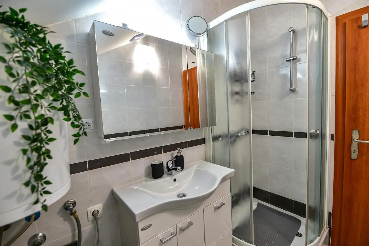 Holiday House Slavica With Pool Debeljak 0*,