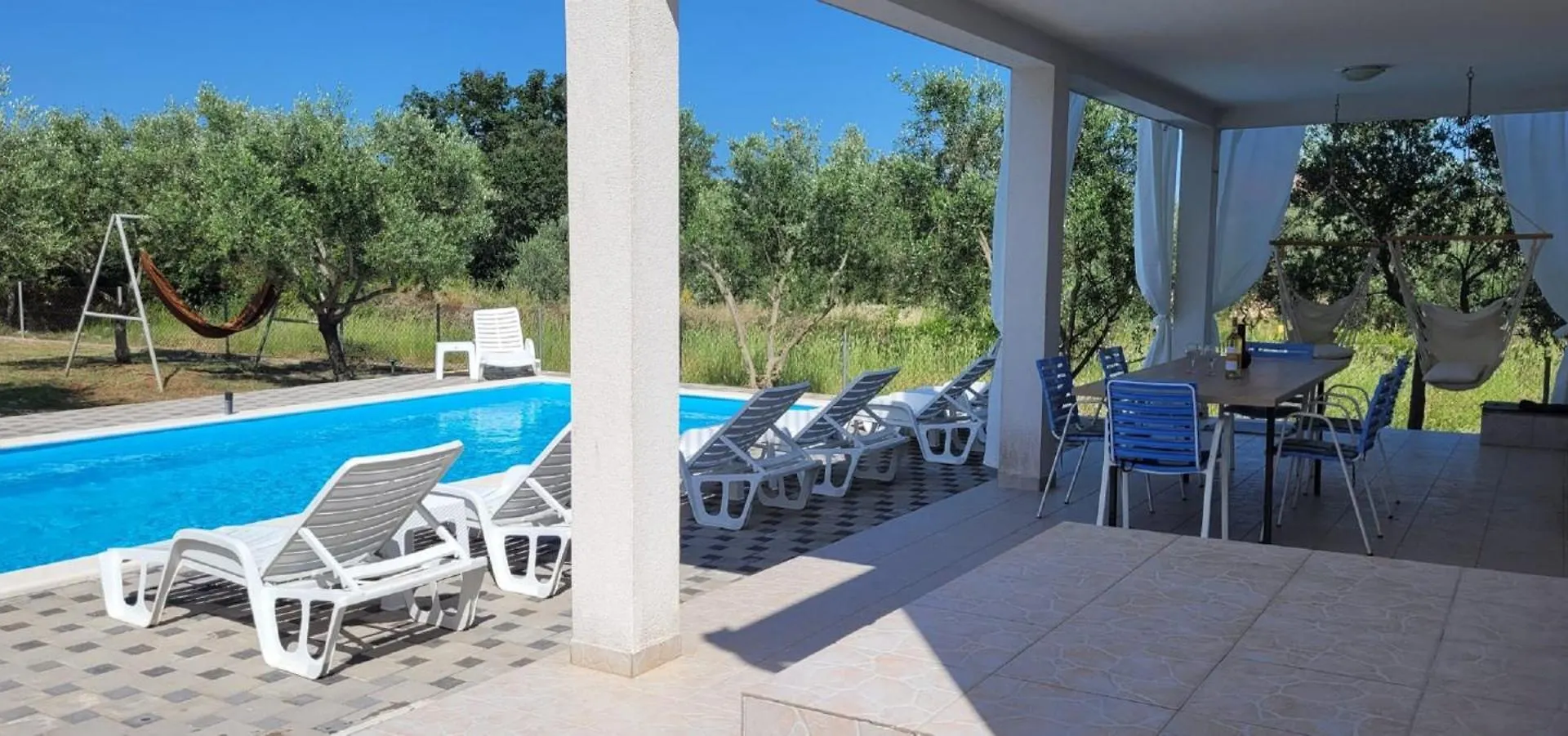 Holiday House Slavica With Pool Debeljak